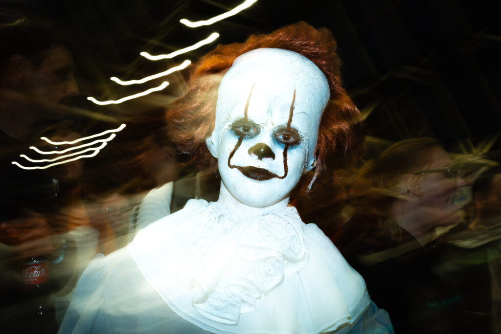 Pennywise cosplay ComicCon portrait fine art horror print by Niek de Greef